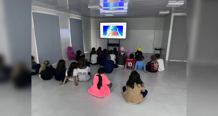 Confira os registros do amplo trabalho realizado pelos educandos em sala de aula.