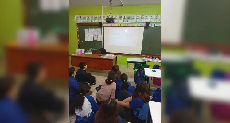Veja os registros da ampla proposta dentro e fora da sala de aula.
