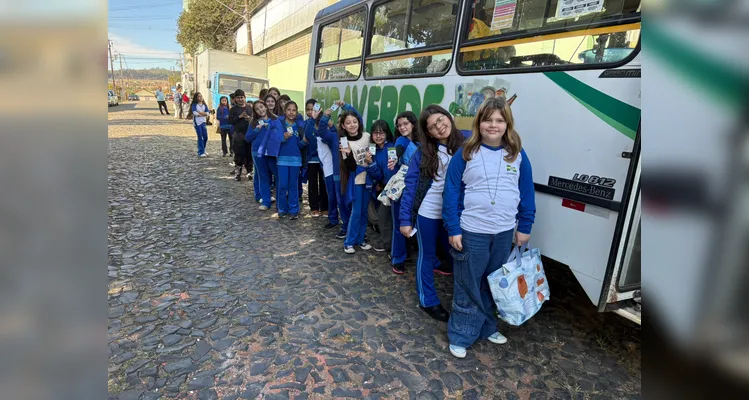Veja os registros da ampla proposta dentro e fora da sala de aula.