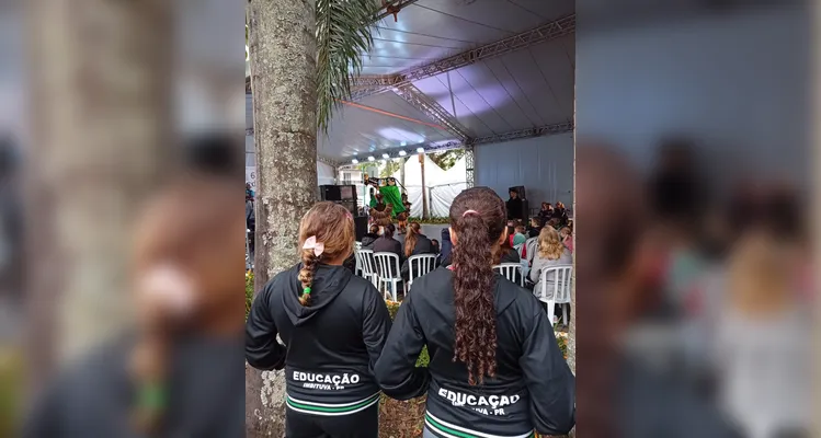 Confira a série de registros no local.