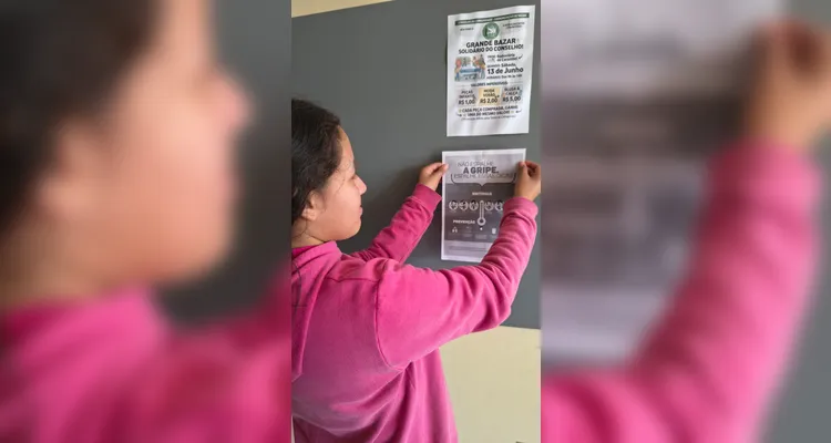 Os alunos realizaram diversas atividades, como a confecção de cartazes, pesquisas relacionadas ao tema, entrevistas e apresentações.