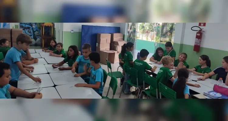 Confira a série de registros do amplo trabalho em sala de aula.