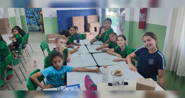 Confira a série de registros do amplo trabalho em sala de aula.