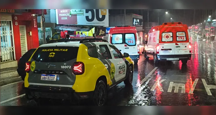 Homem envia mensagem para 'ex' de amigo e acaba golpeado com facão em PG