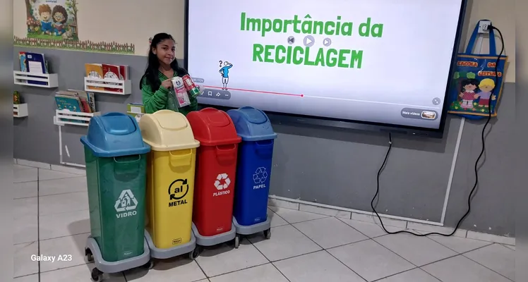 Veja a série de registros do trabalho em sala de aula.
