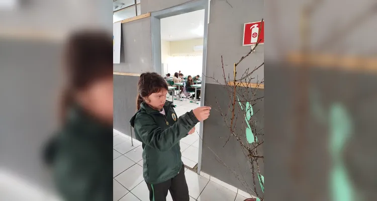 Confira a série de registros do amplo trabalho realizado pelos educandos em várias etapas.