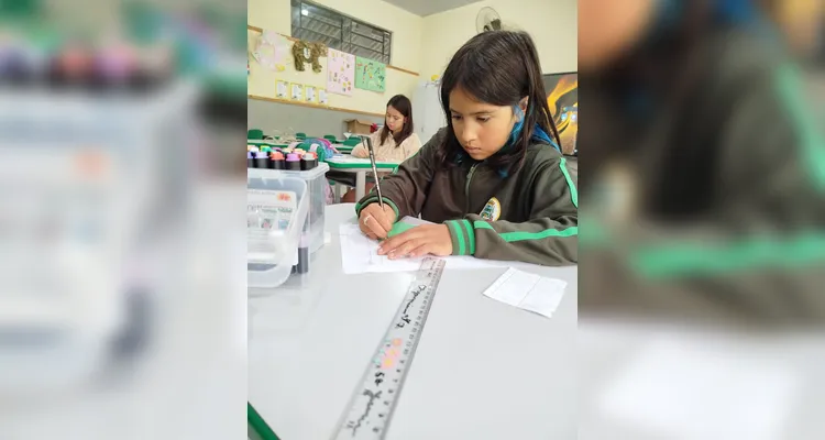 Confira a série de registros do amplo trabalho realizado pelos educandos em várias etapas.