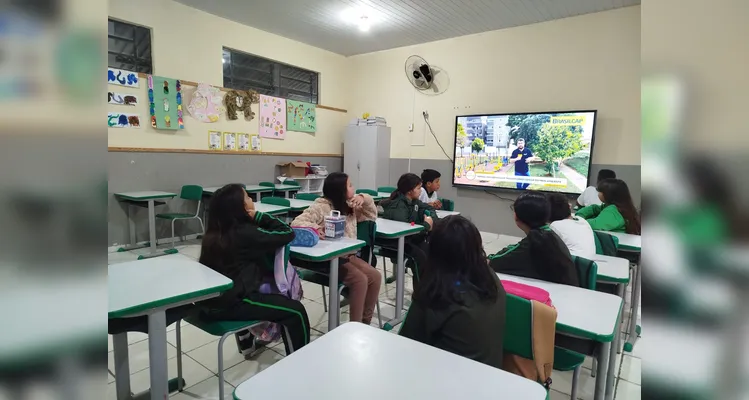 Confira a série de registros do amplo trabalho realizado pelos educandos em várias etapas.