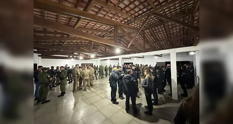 Ponta Grossa é alvo de operação contra caça ilegal e comércio de armas