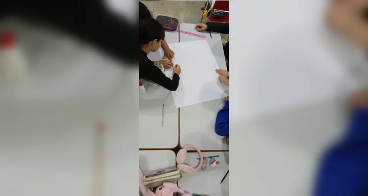 Confira a série de registros do amplo trabalho em sala de aula.