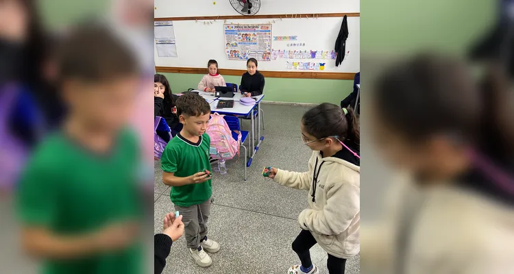 Confira a série de registros do amplo trabalho em sala de aula.