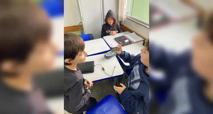Confira a série de registros do amplo trabalho em sala de aula.
