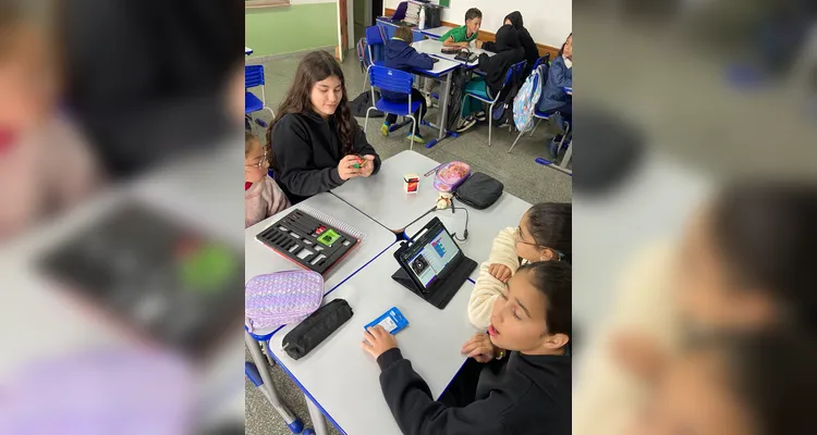 Confira a série de registros do amplo trabalho em sala de aula.