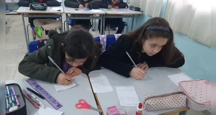Confira a série de registros do amplo trabalho em sala de aula.
