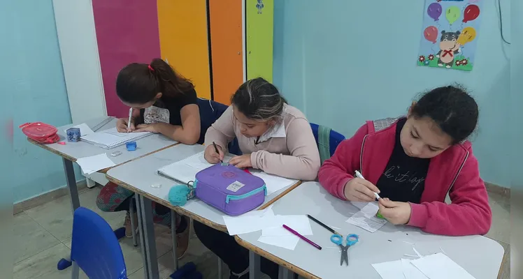 Confira a série de registros do amplo trabalho em sala de aula.