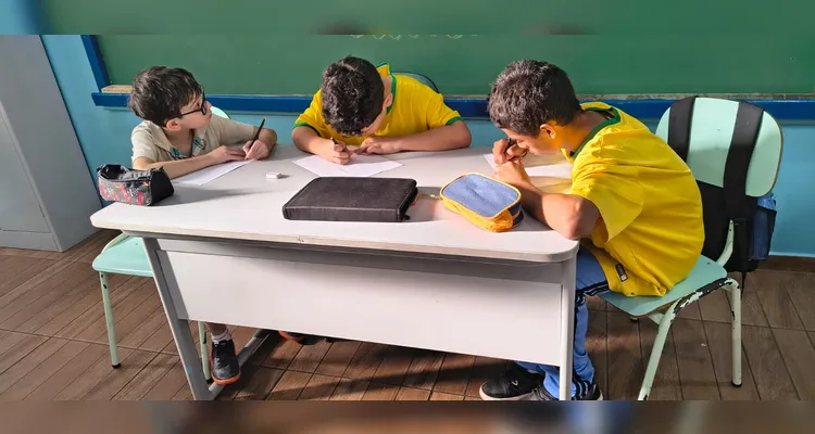 Confira os registros do amplo trabalho em sala de aula.