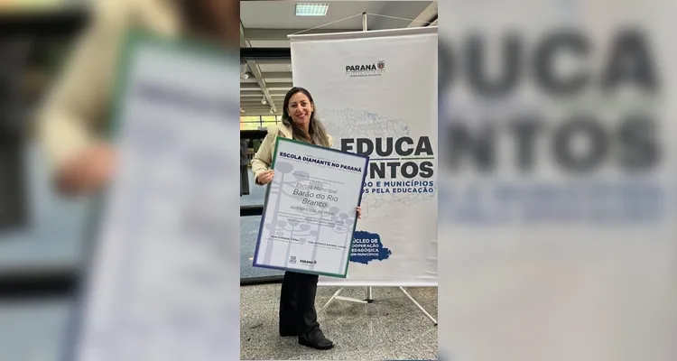 A premiação foi entregue na segunda-feira (15).