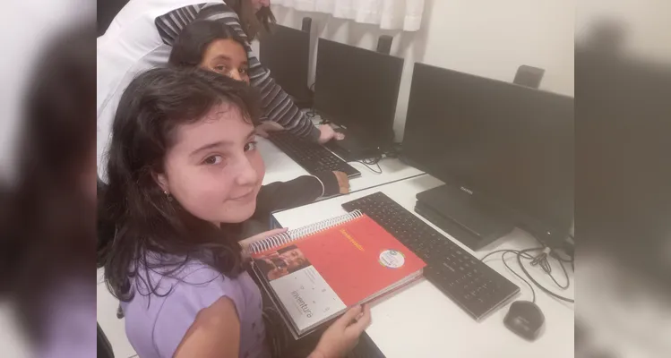Confira os registros do trabalho com foco na educação digital.