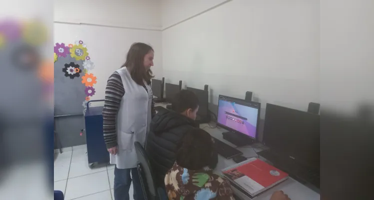 Confira os registros do trabalho com foco na educação digital.
