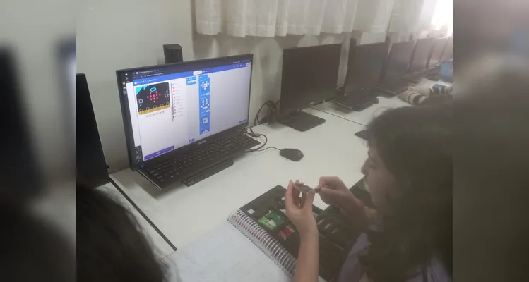 Confira os registros do trabalho com foco na educação digital.