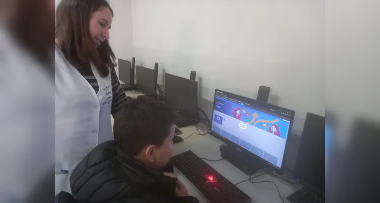 Confira os registros do trabalho com foco na educação digital.