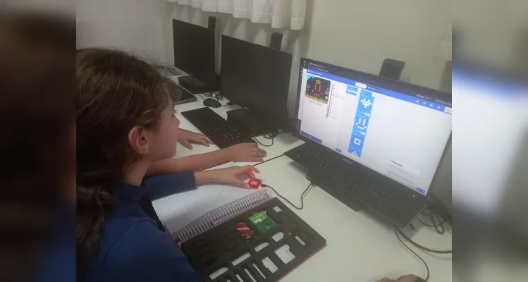 Confira os registros do trabalho com foco na educação digital.