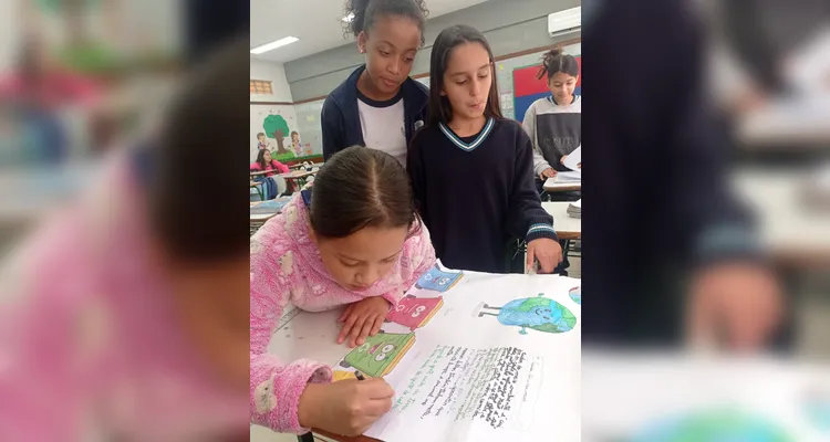 Confira os registros do trabalho em sala de aula,