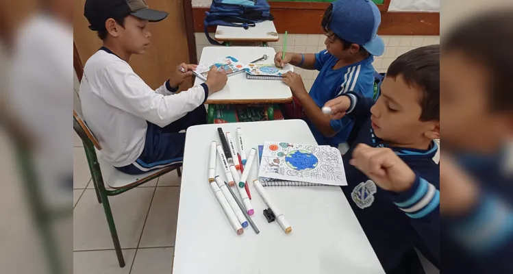 Confira os registros do trabalho em sala de aula,