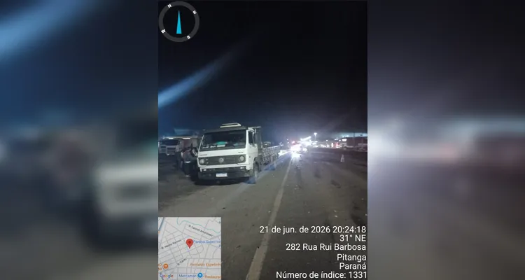 Jovens morrem em acidente envolvendo três veículos na PRC-466 em Pitanga