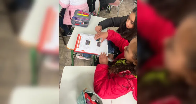 Confira a série de registros do amplo trabalho em sala de aula.
