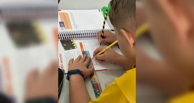 Confira a série de registros do amplo trabalho em sala de aula.