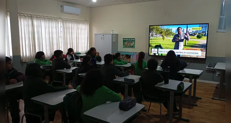 Confira os registros do trabalho em sala de aula.