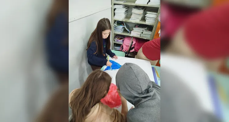 Confira a série de registros do trabalho em sala de aula.