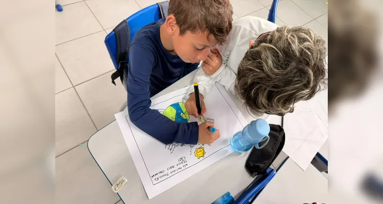 Confira a série de registros do trabalho em sala de aula.