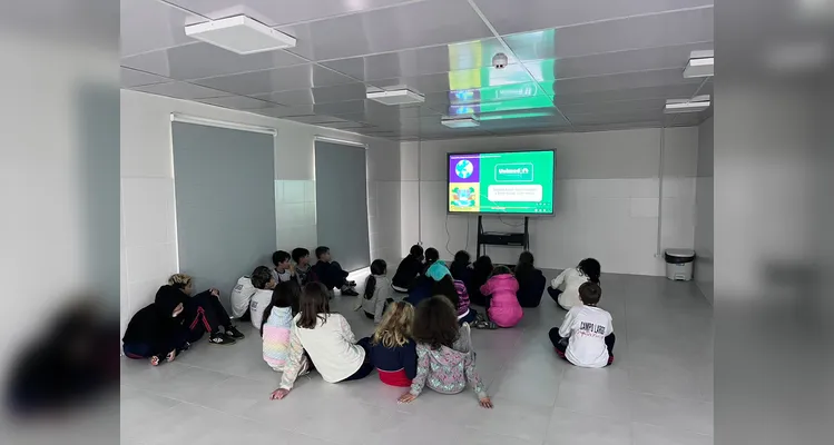Confira a série de registros do trabalho em sala de aula.