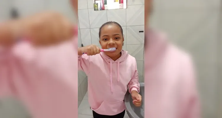 Confira os registros da dinâmica, da videoaula em sala e dos registros feitos pelos alunos em casa.