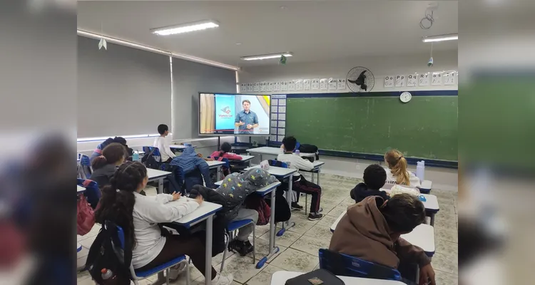 Veja os registros da ampla proposta dentro e fora da sala de aula.