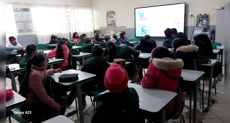 Confira a série de registros do trabalho em sala de aula.