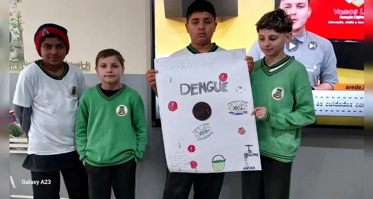 Confira a série de registros do trabalho em sala de aula.