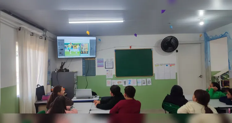 Confira os registros do trabalho em sala de aula.