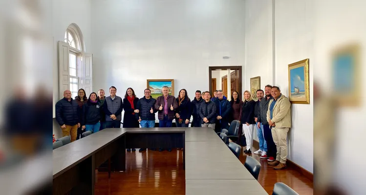 O objetivo foi visitar e acompanhar o andamento de obras no município.