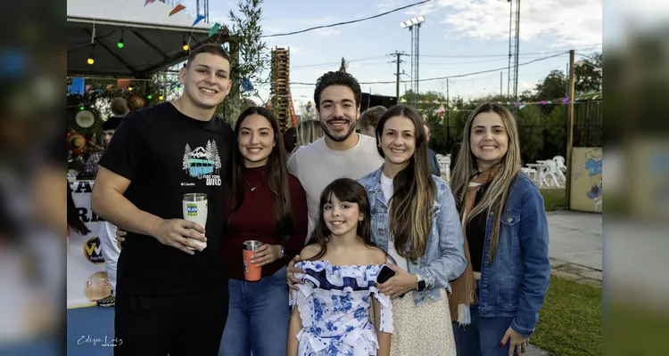 Arraiá do Ponta Lagoa reúne associados em dia de festa