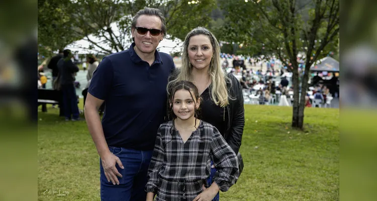 Arraiá do Ponta Lagoa reúne associados em dia de festa