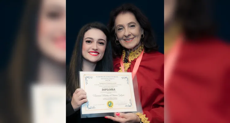 Escritora de PG integra a Seccional Paraná da Academia de Letras do Brasil