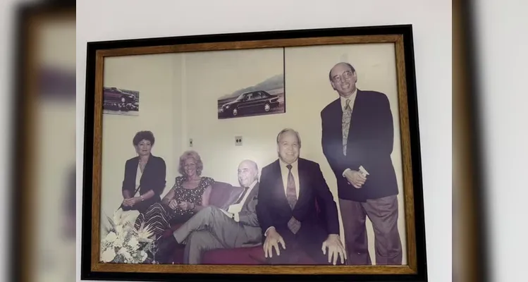 Homem de 96 anos ainda bate ponto na empresa onde foi contratado em 1950