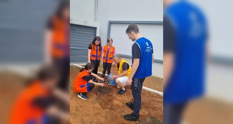 Plantio realizado na Copiosa Redenção - Uvaia. Imagem de propriedade da MKCOM.