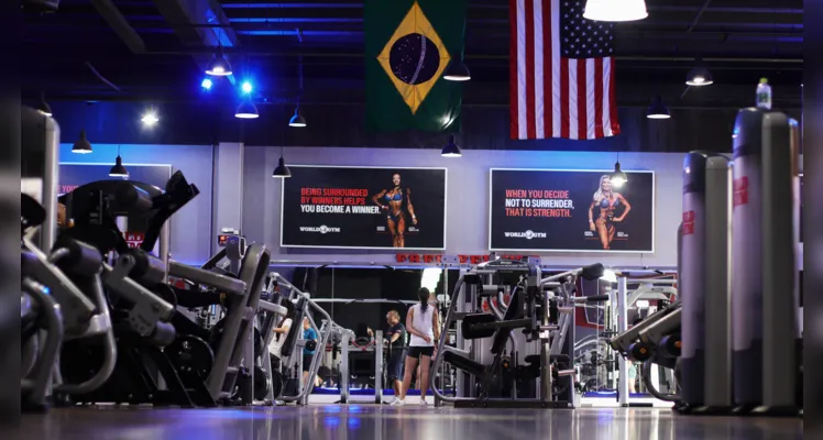 World Gym recebe pesagem e encaradas oficiais do CDL Show em Ponta Grossa