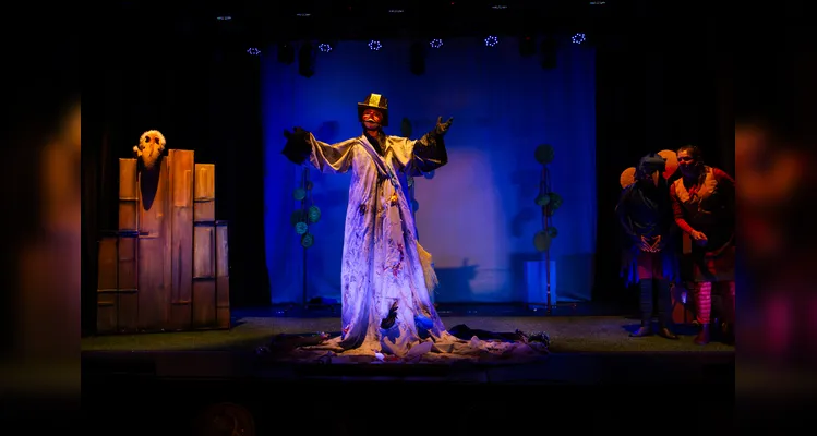 Cia Dia de Arte une cultura e meio ambiente em apresentações pelo Paraná