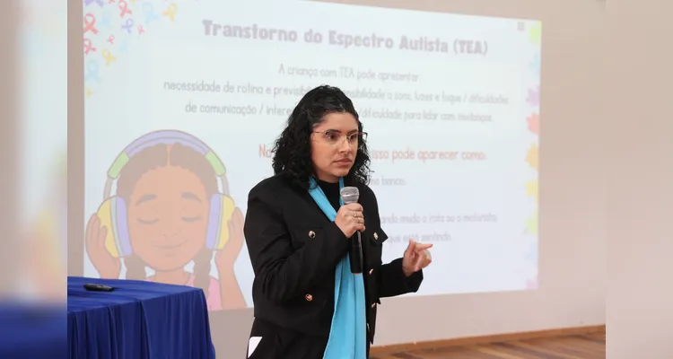 Secretaria de Educação capacita motoristas do transporte escolar em Castro