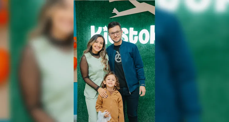 Filipe Kaspczak, Isabelly Santos e o garotão Arthur